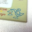 画像2: アヒルや時計、童話のモチーフ手刺繍フォトフレーム ｜グリーン (2)